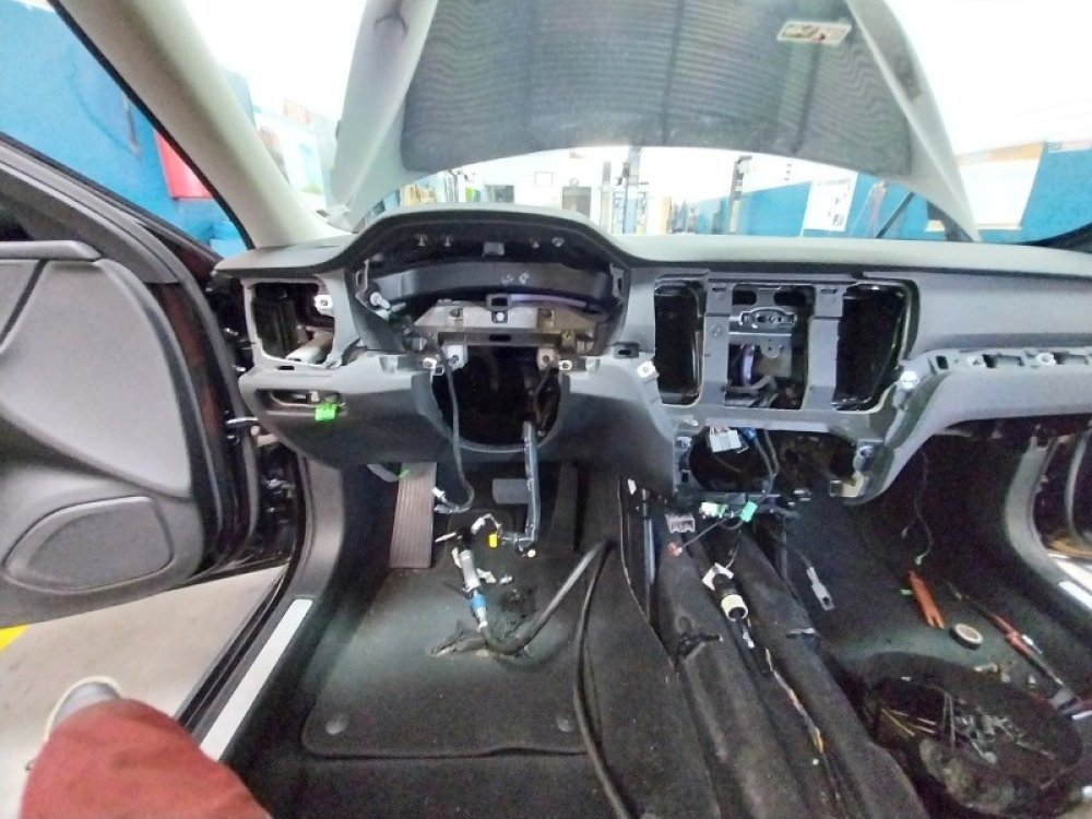 VOLVO S60 T4 MOMENTUM 2019/2020 - 4
