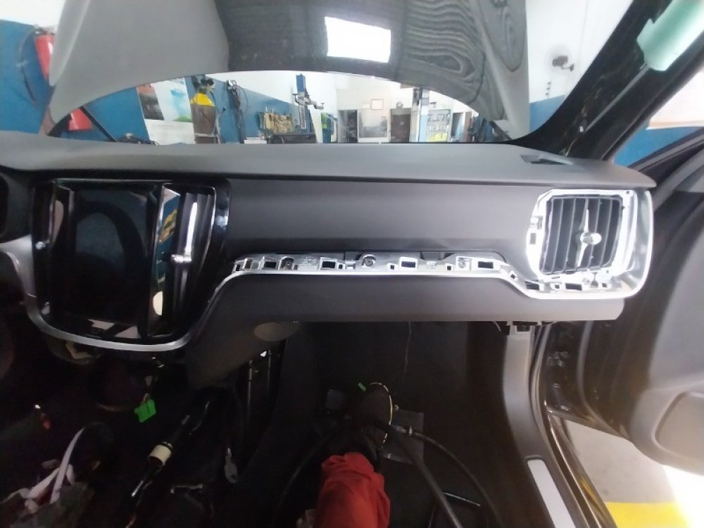 VOLVO S60 T4 MOMENTUM 2019/2020 - 13
